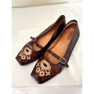 Pikolinos Leather Mary Jane Hand Stitch Floral Comfort Flats Size 40 (US 9-9.5)